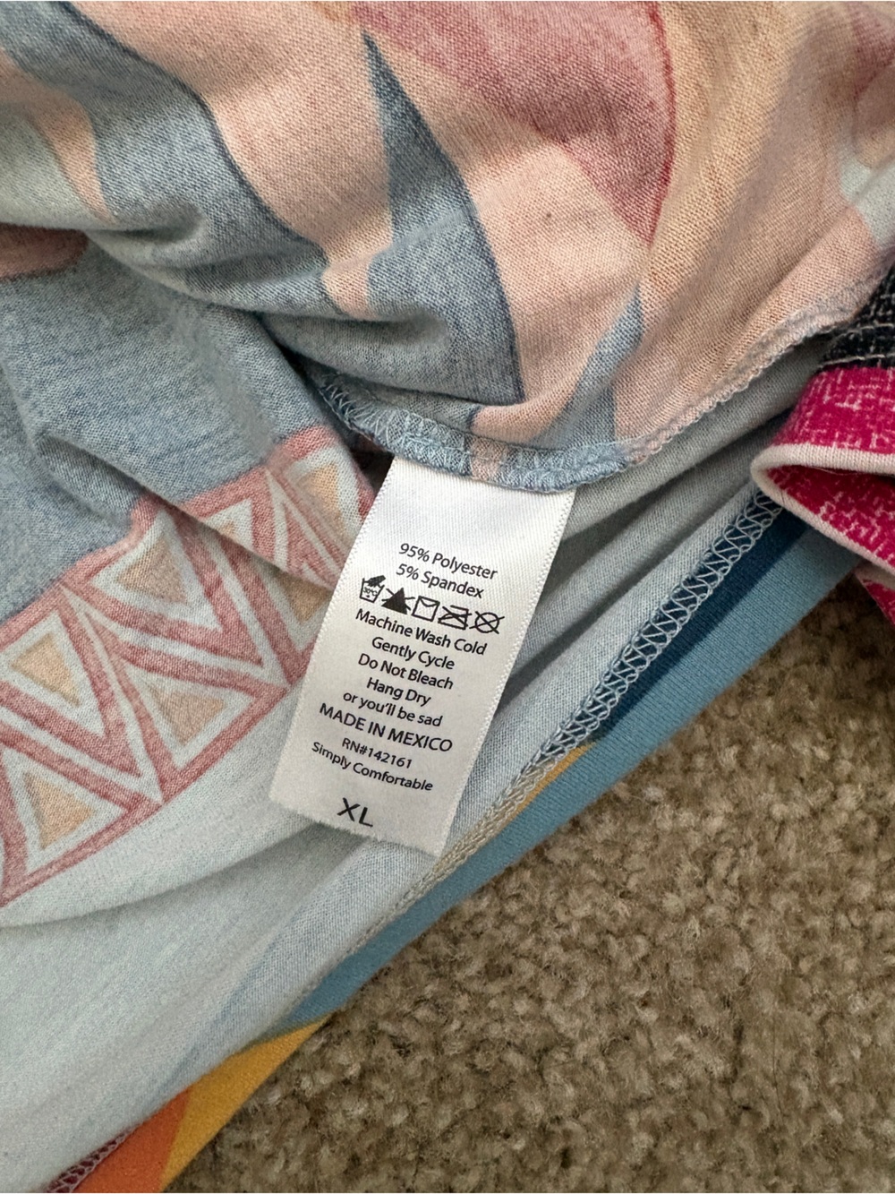 Bundle of LuLaRoe Aztec Liv Tees - Picture 5 of 6